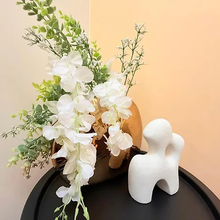 Center The Quiet Luxury 7 Daire *