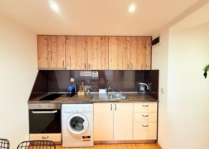 Center The Quiet Luxury 7 Filibe