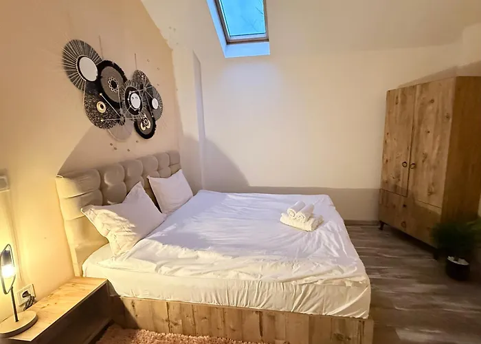 Apartment Center The Quiet Luxury 7