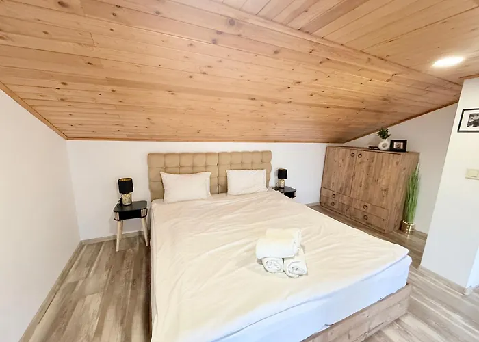 Daire Center The Quiet Luxury 7 *